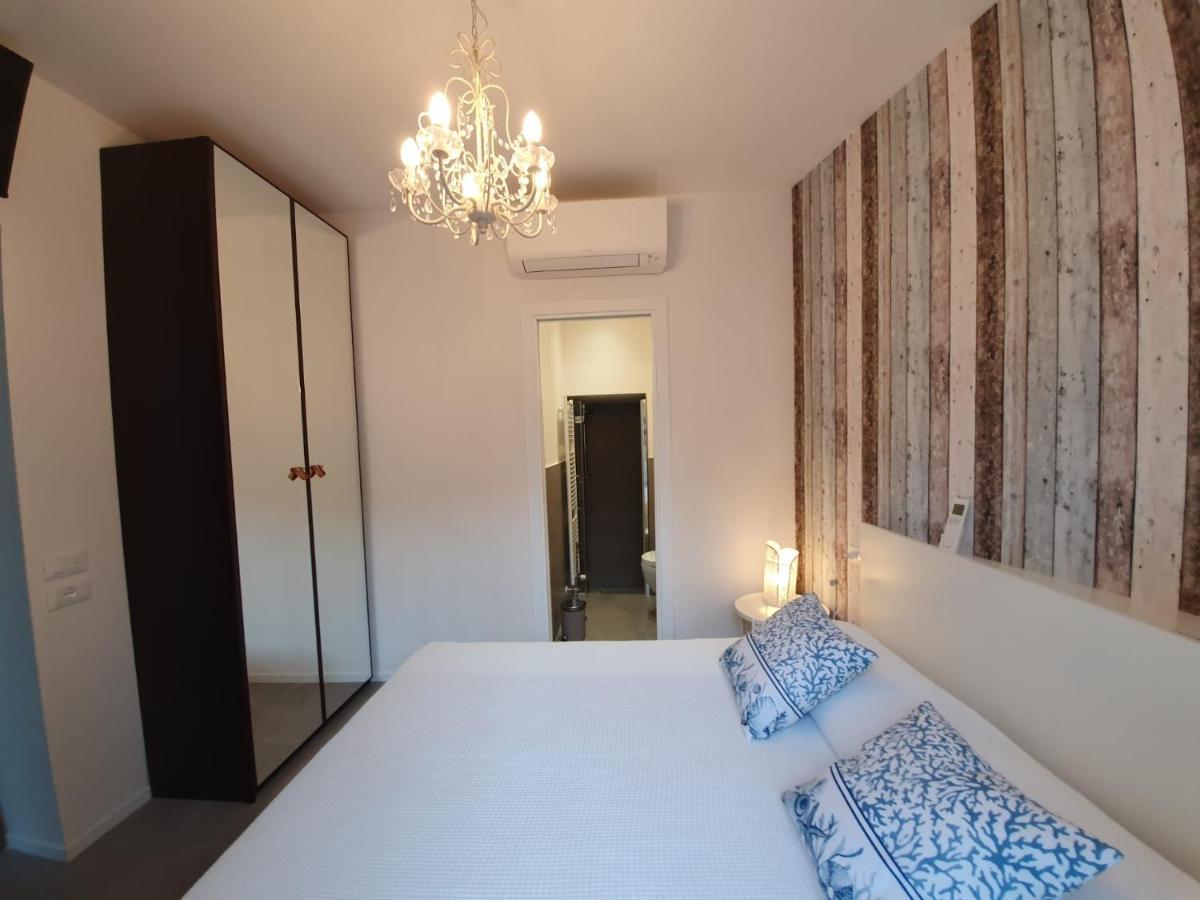 Residenza Azzurra Hotel Cattolica Bagian luar foto