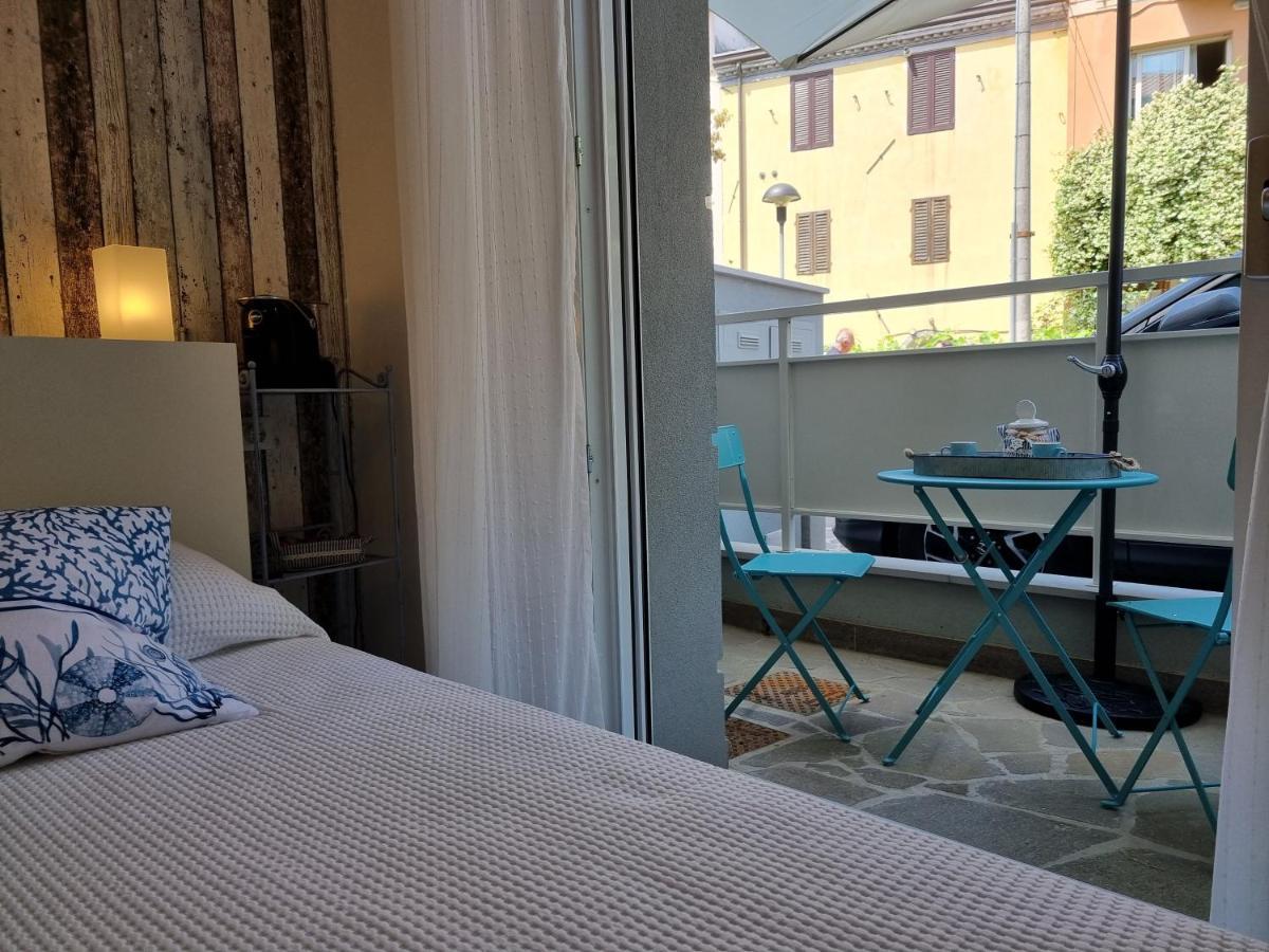 Residenza Azzurra Hotel Cattolica Bagian luar foto